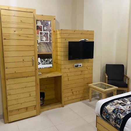 Hotel Ridhi Sidhi Residency Амритсар Экстерьер фото